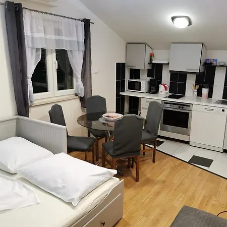 Dusko Karaman Apartmán Podstrana